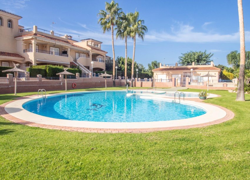 Resale - Town House - Pilar de la Horadada - Mil Palmeras