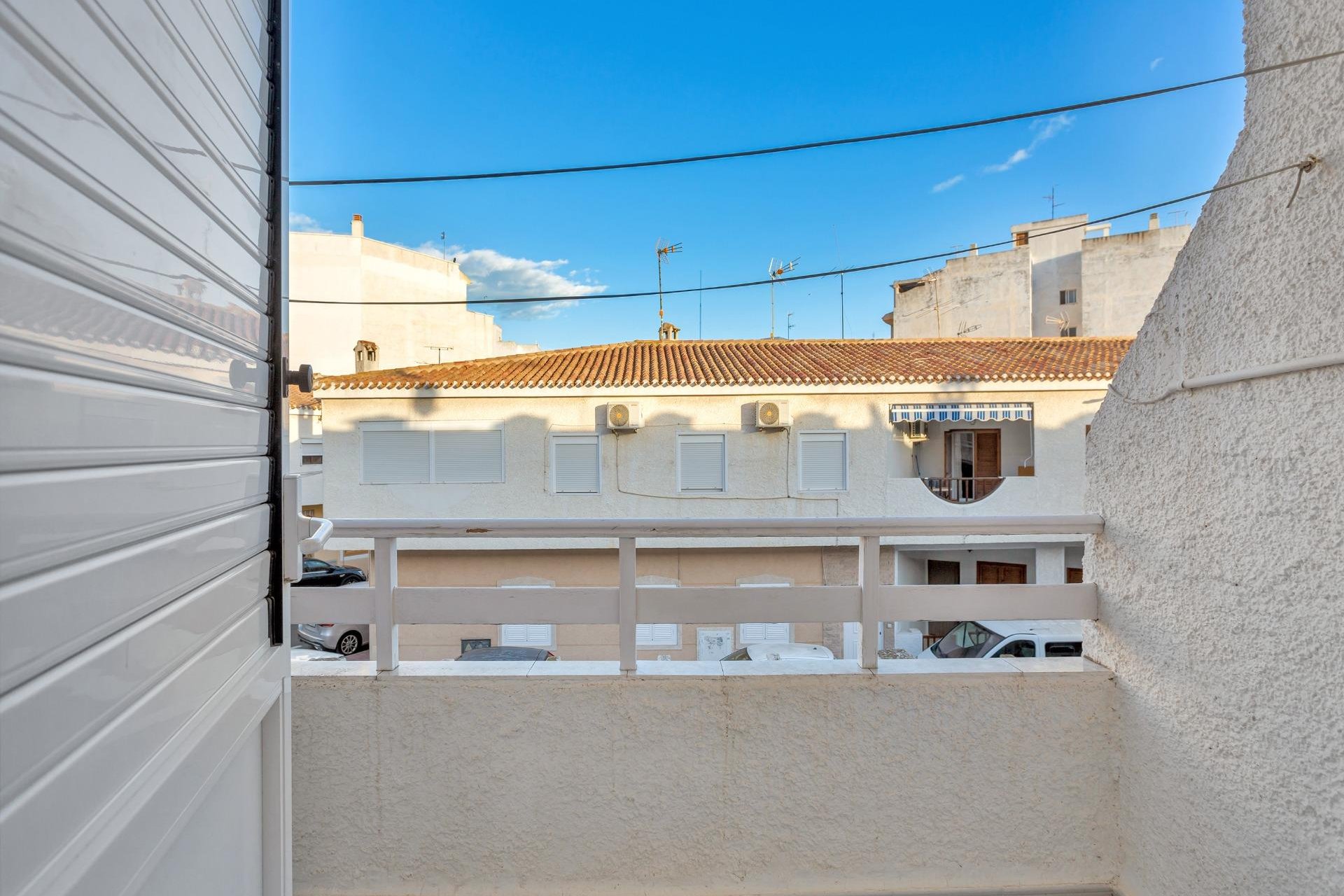 Resale - Town House - Torrevieja - Acequion