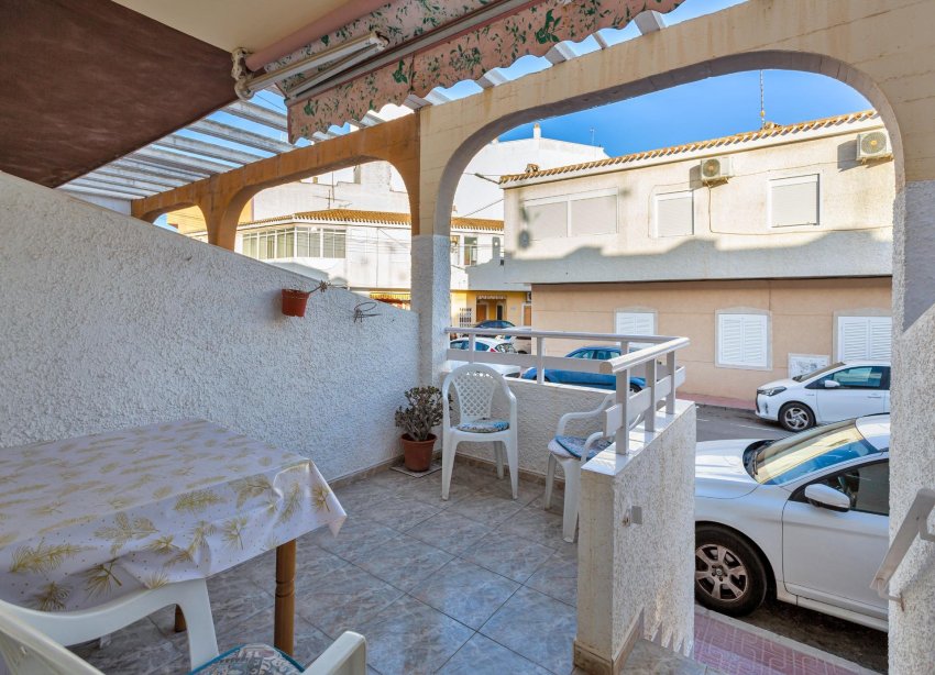 Resale - Town House - Torrevieja - Acequion