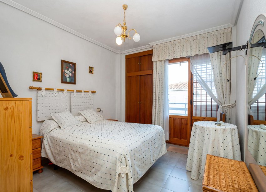 Resale - Town House - Torrevieja - Acequion