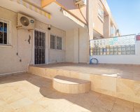 Resale - Town House - Torrevieja - Aguas Nuevas