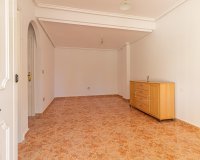 Resale - Town House - Torrevieja - Aguas Nuevas