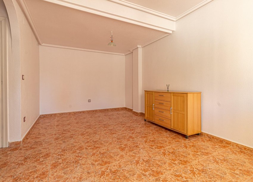 Resale - Town House - Torrevieja - Aguas Nuevas