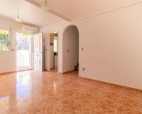 Resale - Town House - Torrevieja - Aguas Nuevas