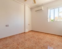 Resale - Town House - Torrevieja - Aguas Nuevas