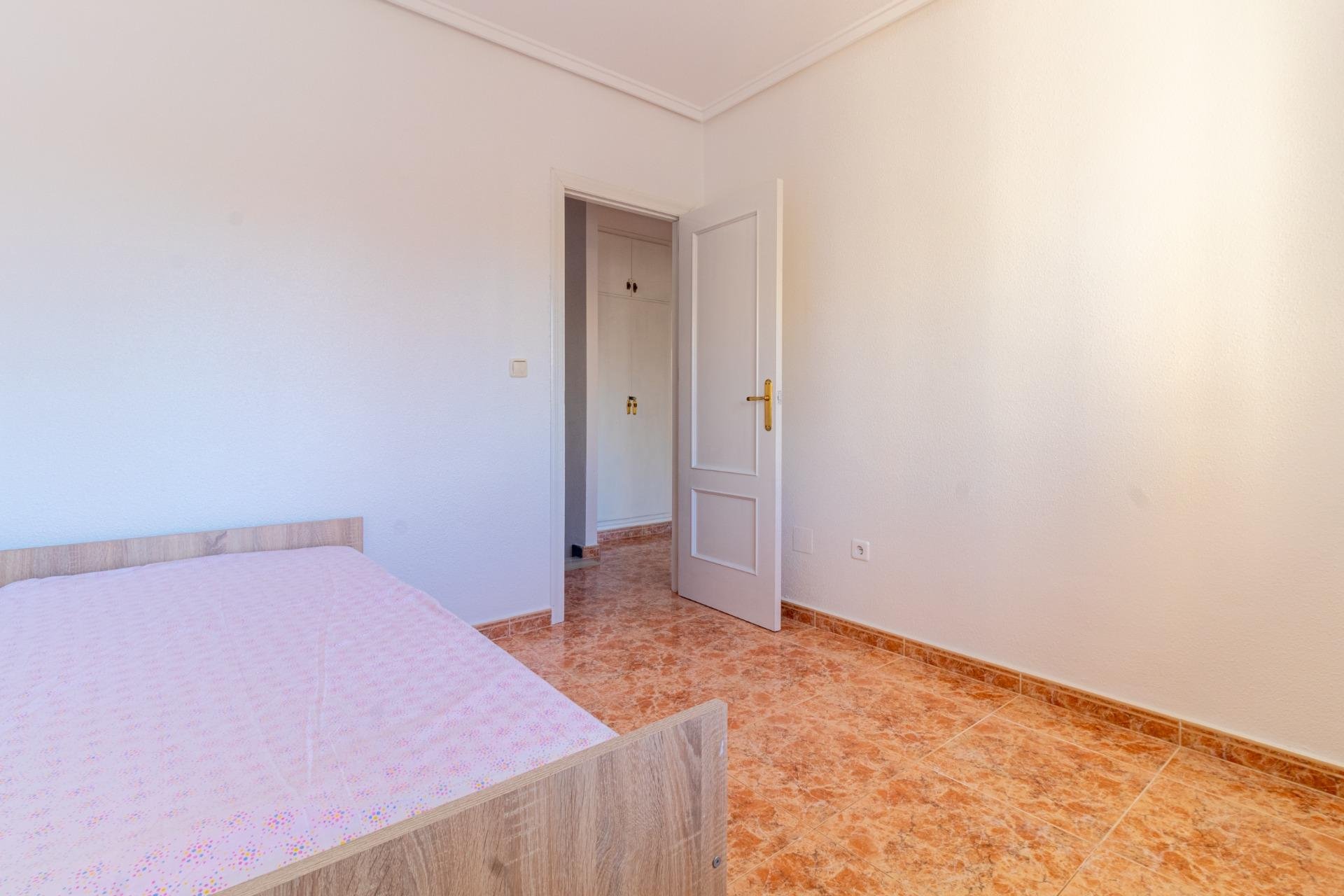 Resale - Town House - Torrevieja - Aguas Nuevas