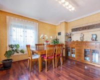 Resale - Town House - Torrevieja - Aguas Nuevas