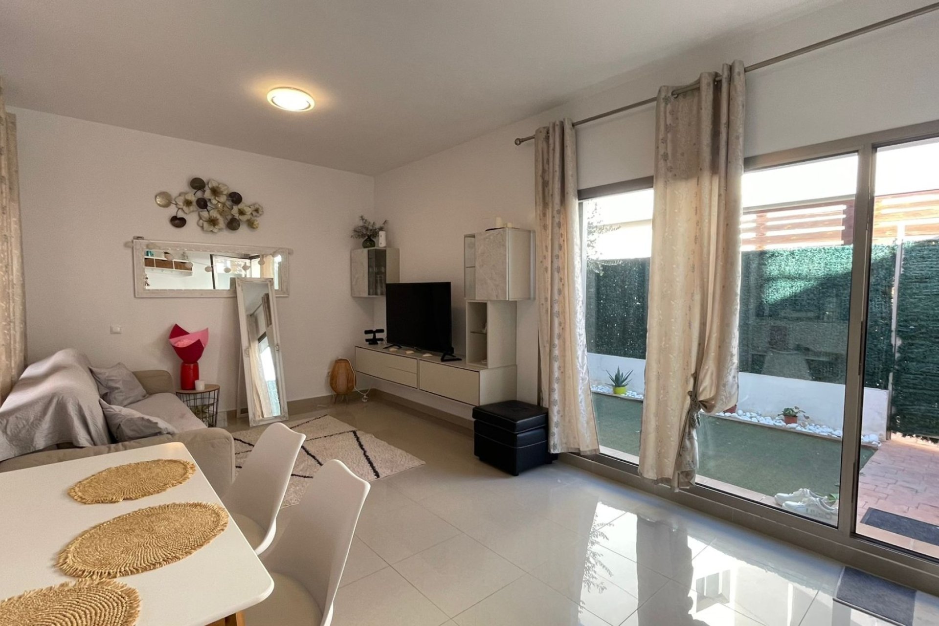 Resale - Town House - Torrevieja - Punta Prima