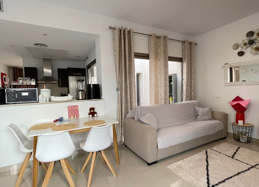 Resale - Town House - Torrevieja - Punta Prima