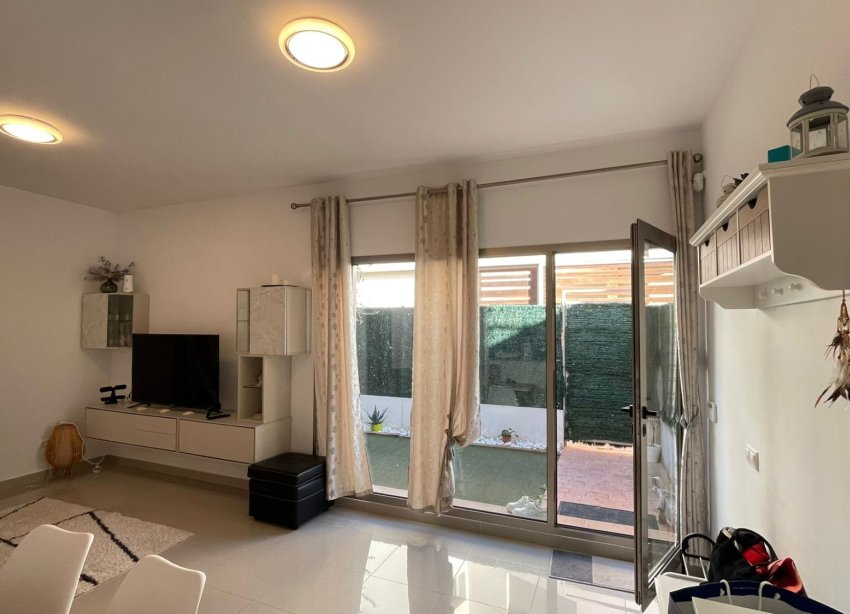 Resale - Town House - Torrevieja - Punta Prima