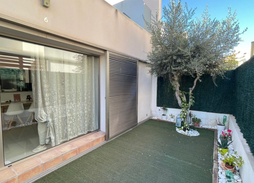 Resale - Town House - Torrevieja - Punta Prima