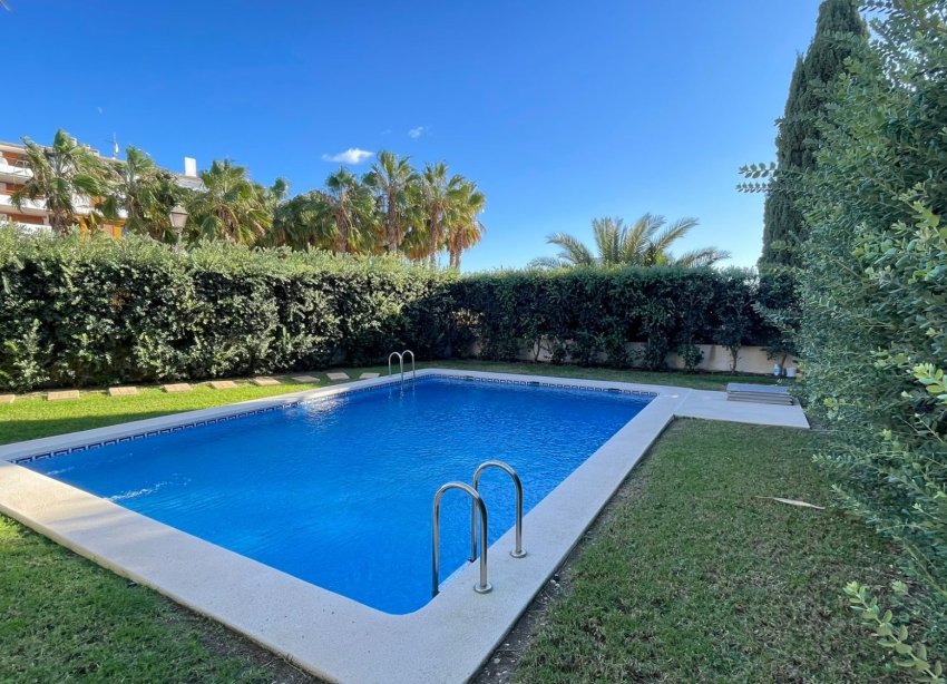 Resale - Town House - Torrevieja - Punta Prima