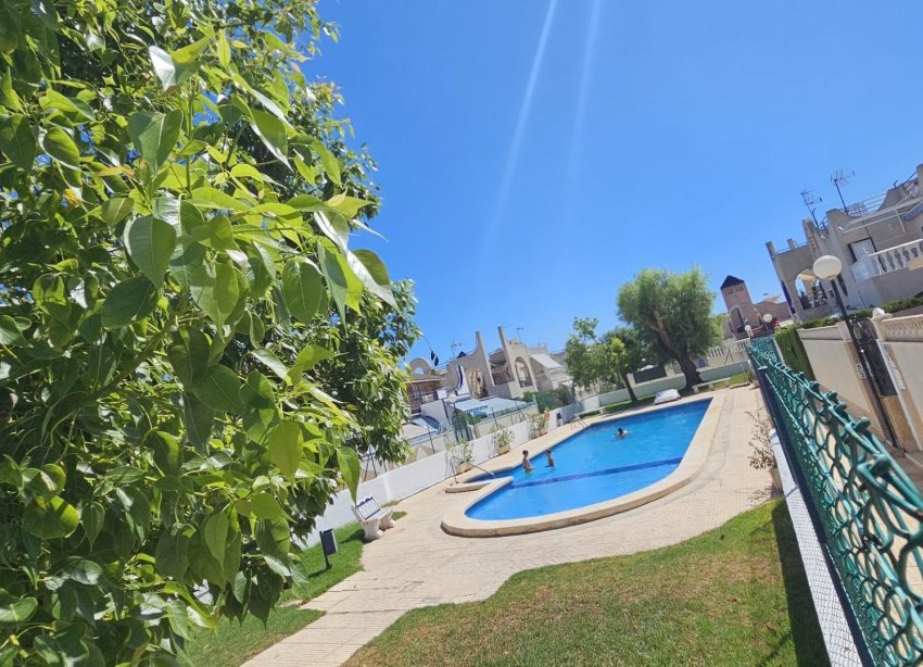 Resale - Town House - Torrevieja