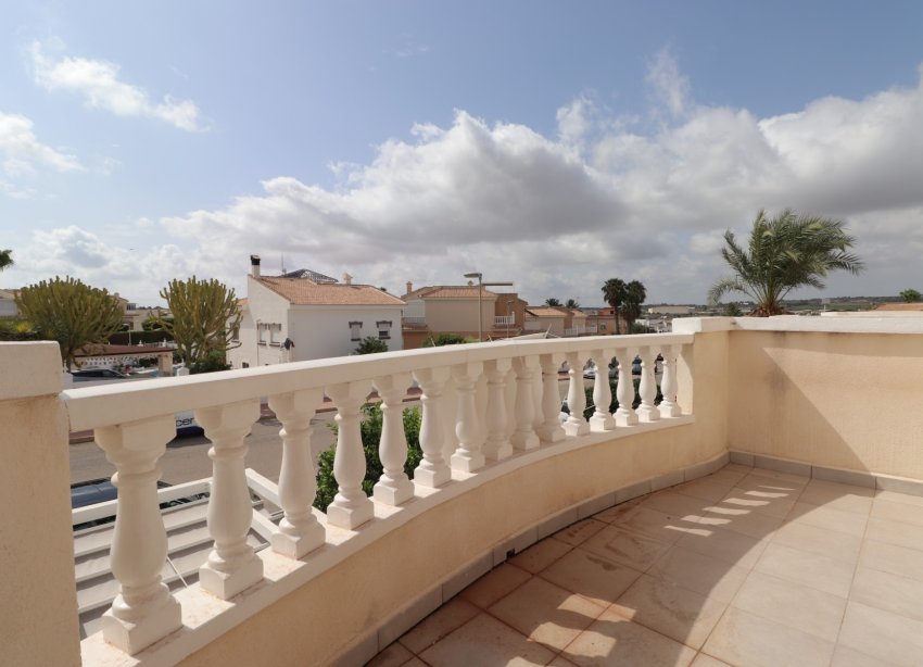Resale - Townhouse / Terraced House - Benijofar - Monte Azul
