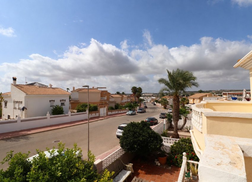 Resale - Townhouse / Terraced House - Benijofar - Monte Azul