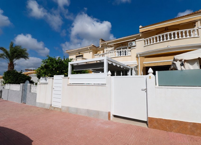 Resale - Townhouse / Terraced House - Benijofar - Monte Azul