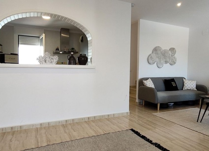 Resale - Townhouse / Terraced House - Calpe