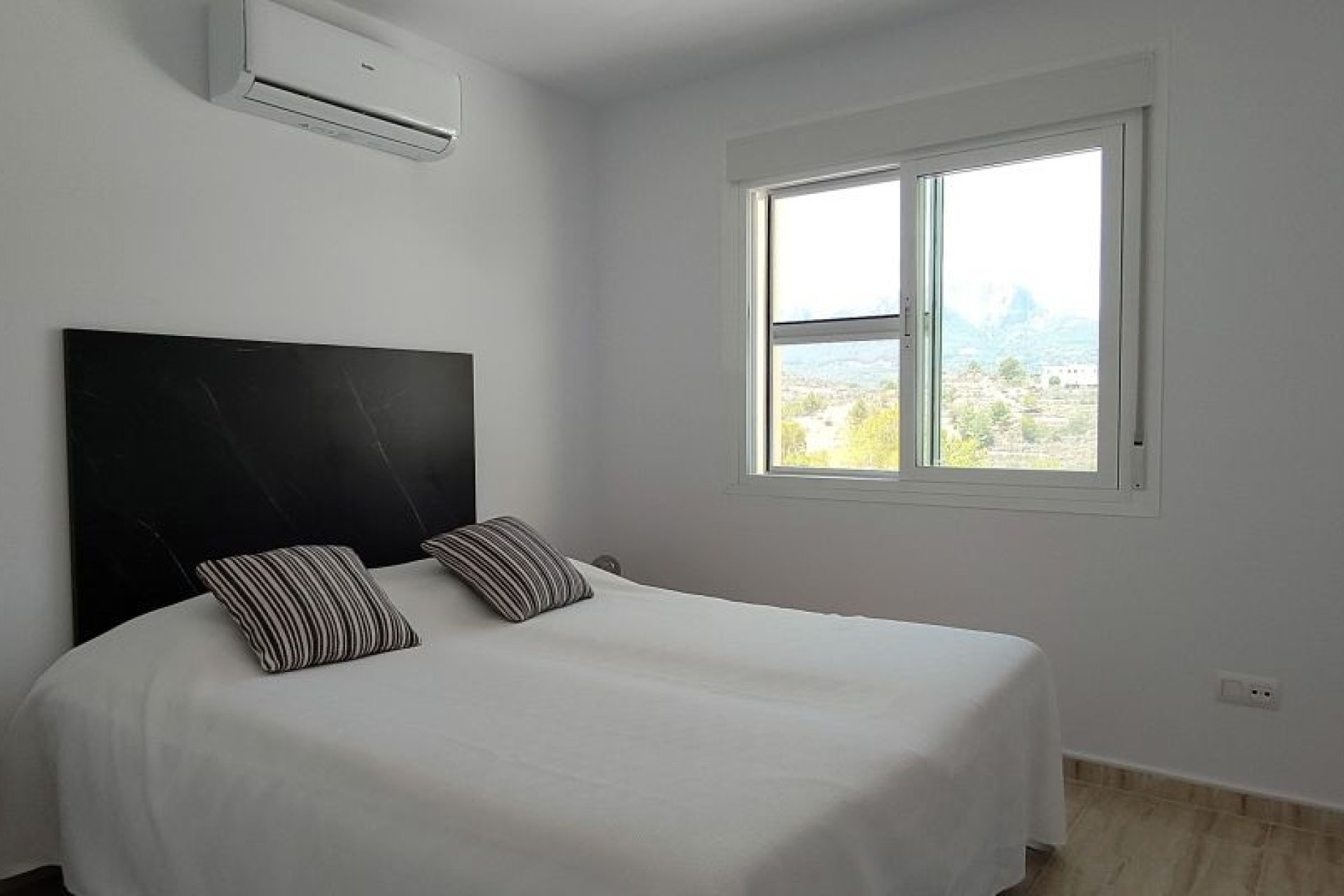 Resale - Townhouse / Terraced House - Calpe