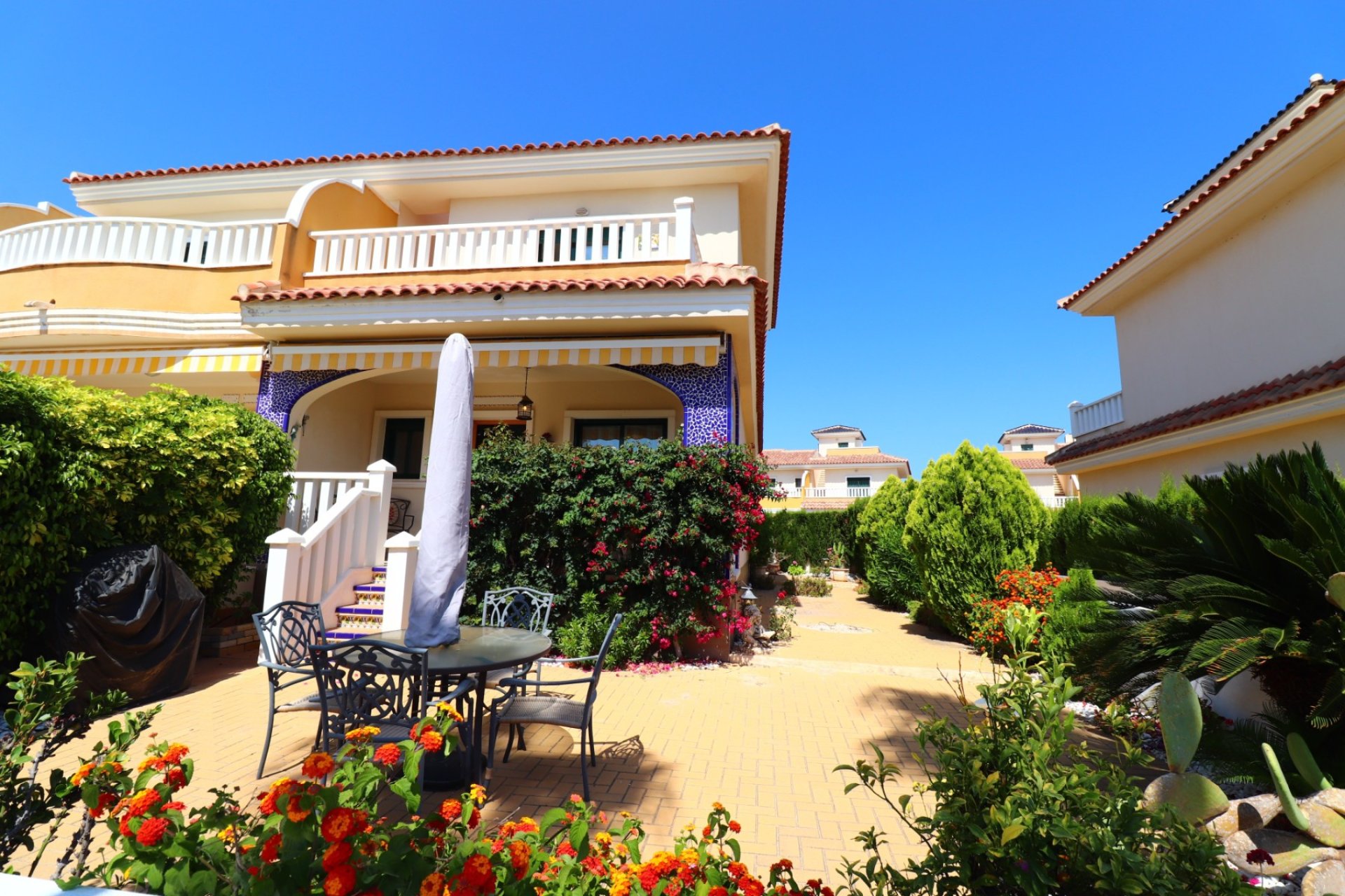 Resale - Townhouse / Terraced House - Ciudad Quesada - Doña Pena