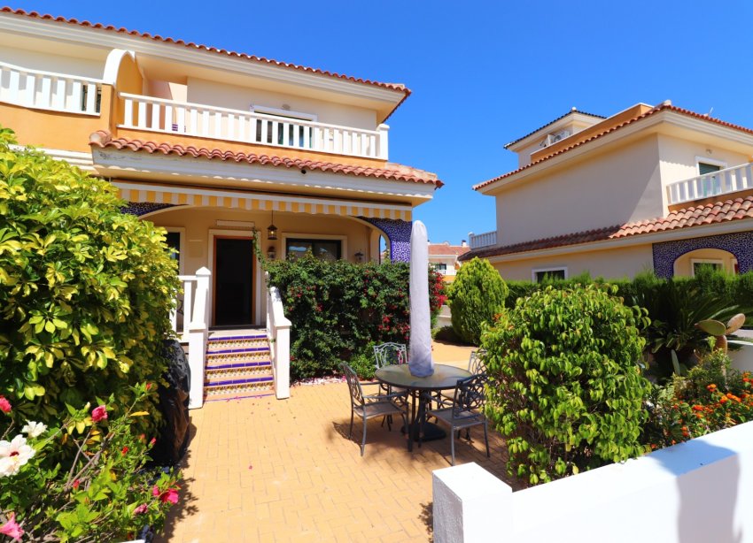 Resale - Townhouse / Terraced House - Ciudad Quesada - Doña Pena