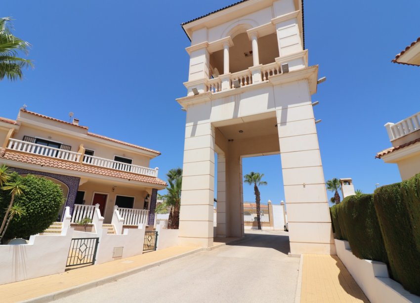 Resale - Townhouse / Terraced House - Ciudad Quesada - Doña Pena
