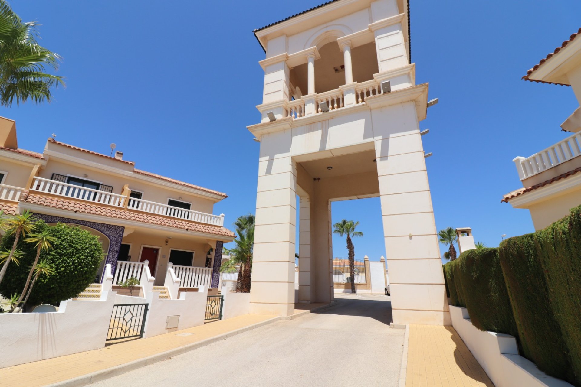 Resale - Townhouse / Terraced House - Ciudad Quesada - Doña Pena