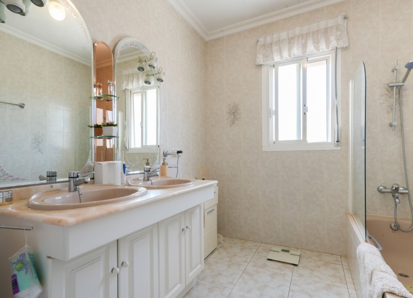Resale - Townhouse / Terraced House - Ciudad Quesada