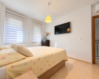 Resale - Townhouse / Terraced House - Daya Nueva
