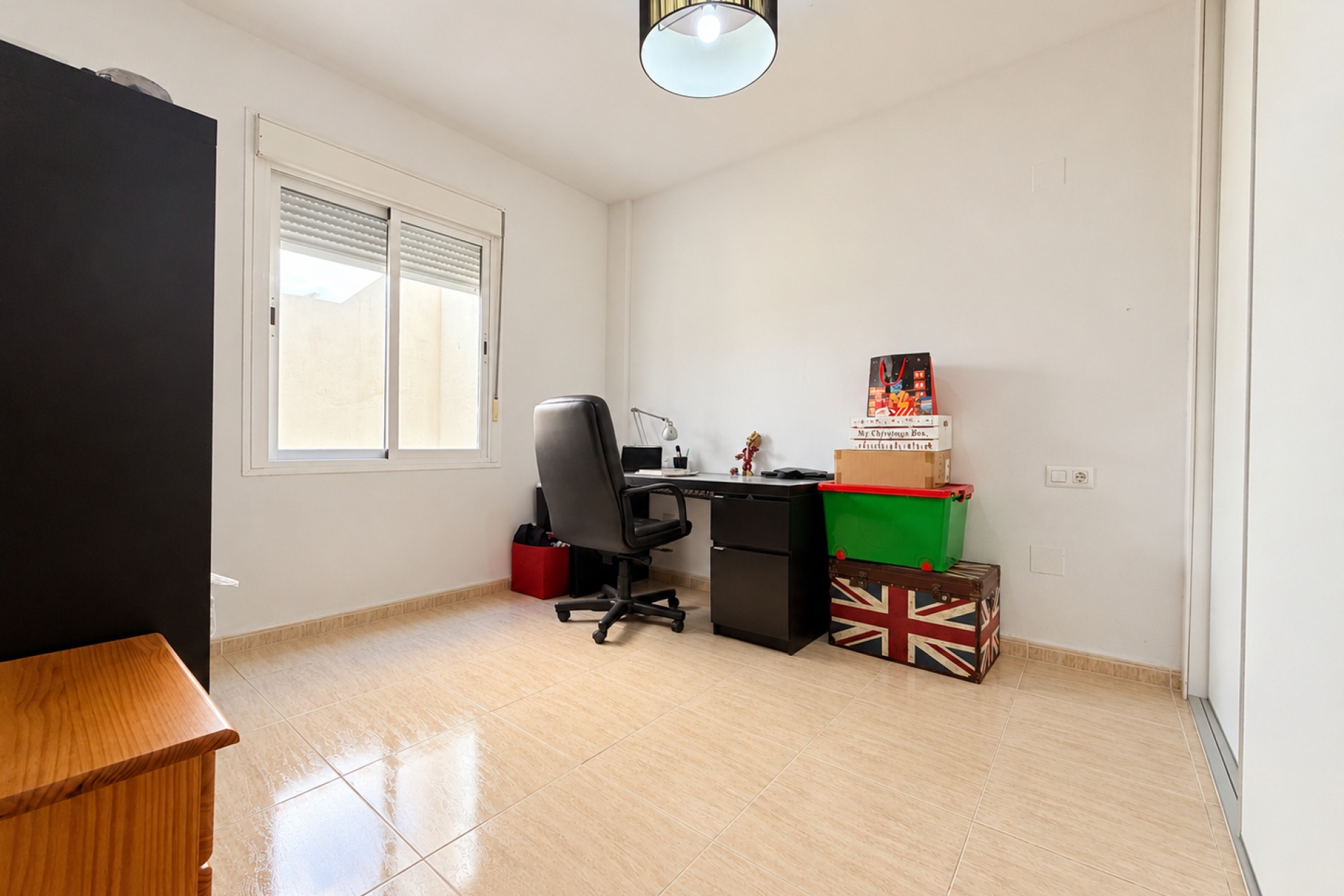 Resale - Townhouse / Terraced House - Daya Nueva