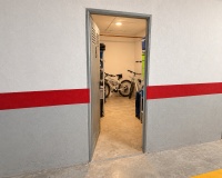 Resale - Townhouse / Terraced House - Daya Nueva