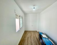 Resale - Townhouse / Terraced House - Daya Vieja