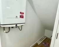 Resale - Townhouse / Terraced House - Daya Vieja