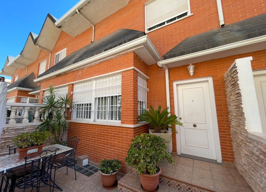 Resale - Townhouse / Terraced House - Elche - Centro