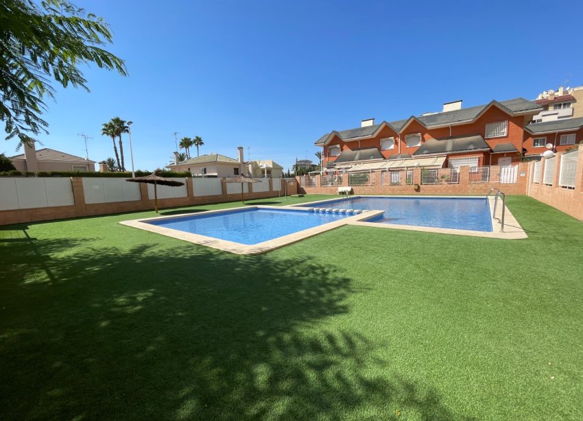 Resale - Townhouse / Terraced House - Elche - Centro