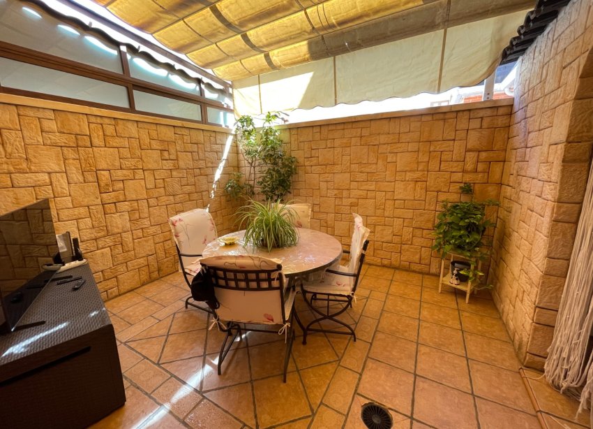 Resale - Townhouse / Terraced House - Elche - Centro