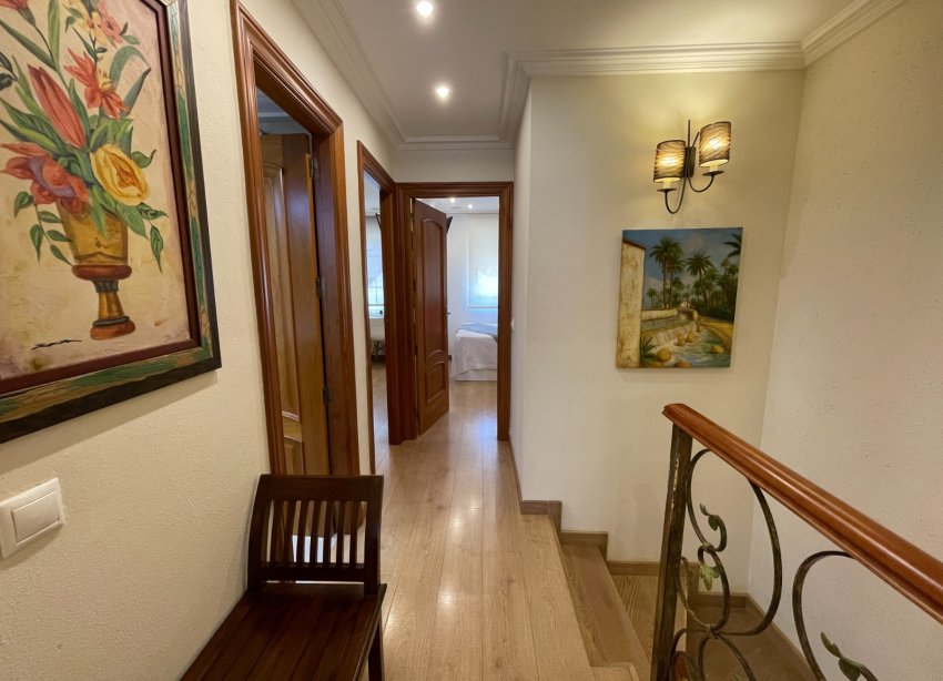 Resale - Townhouse / Terraced House - Elche - Centro