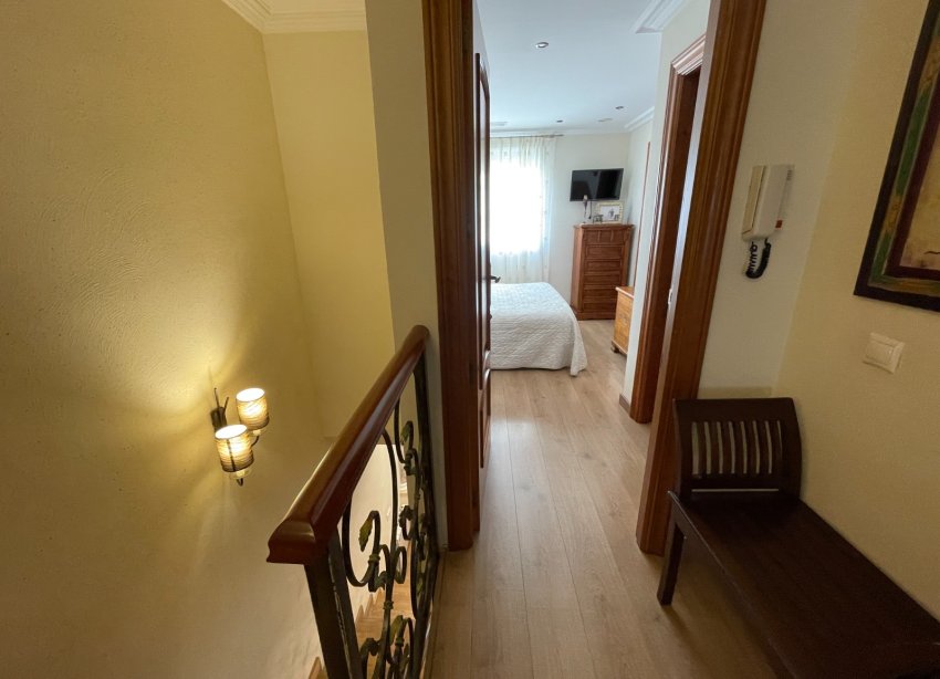 Resale - Townhouse / Terraced House - Elche - Centro