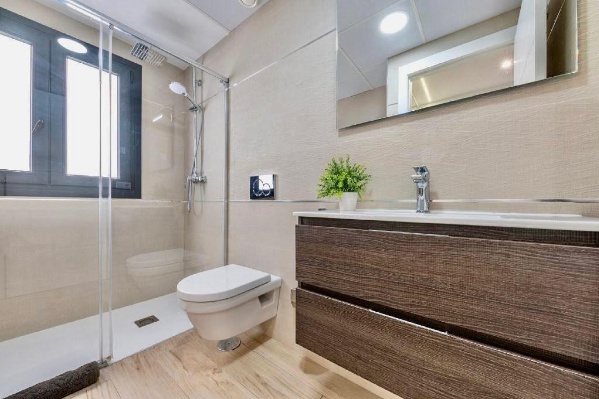 Resale - Townhouse / Terraced House - Finestrat - Urbanización