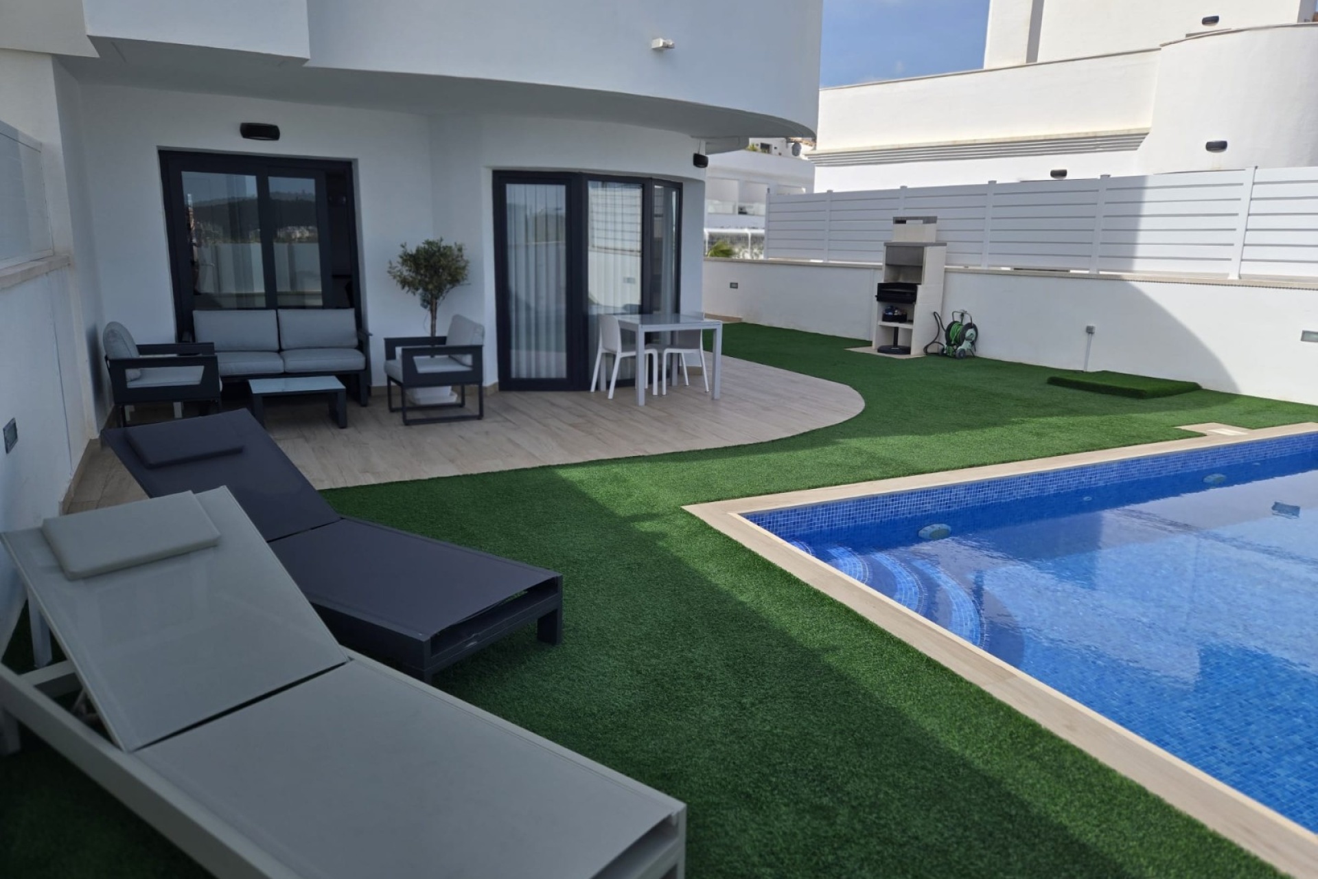 Resale - Townhouse / Terraced House - Finestrat