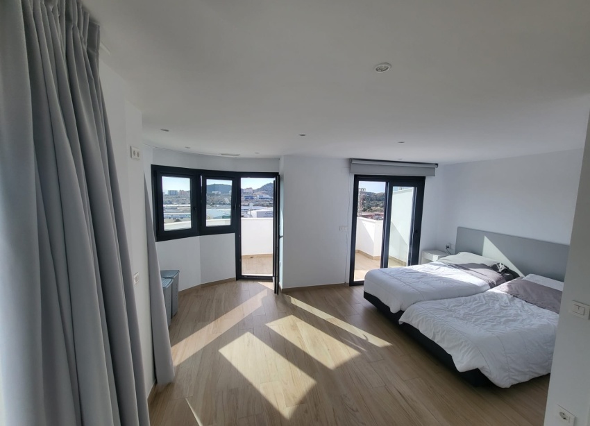 Resale - Townhouse / Terraced House - Finestrat