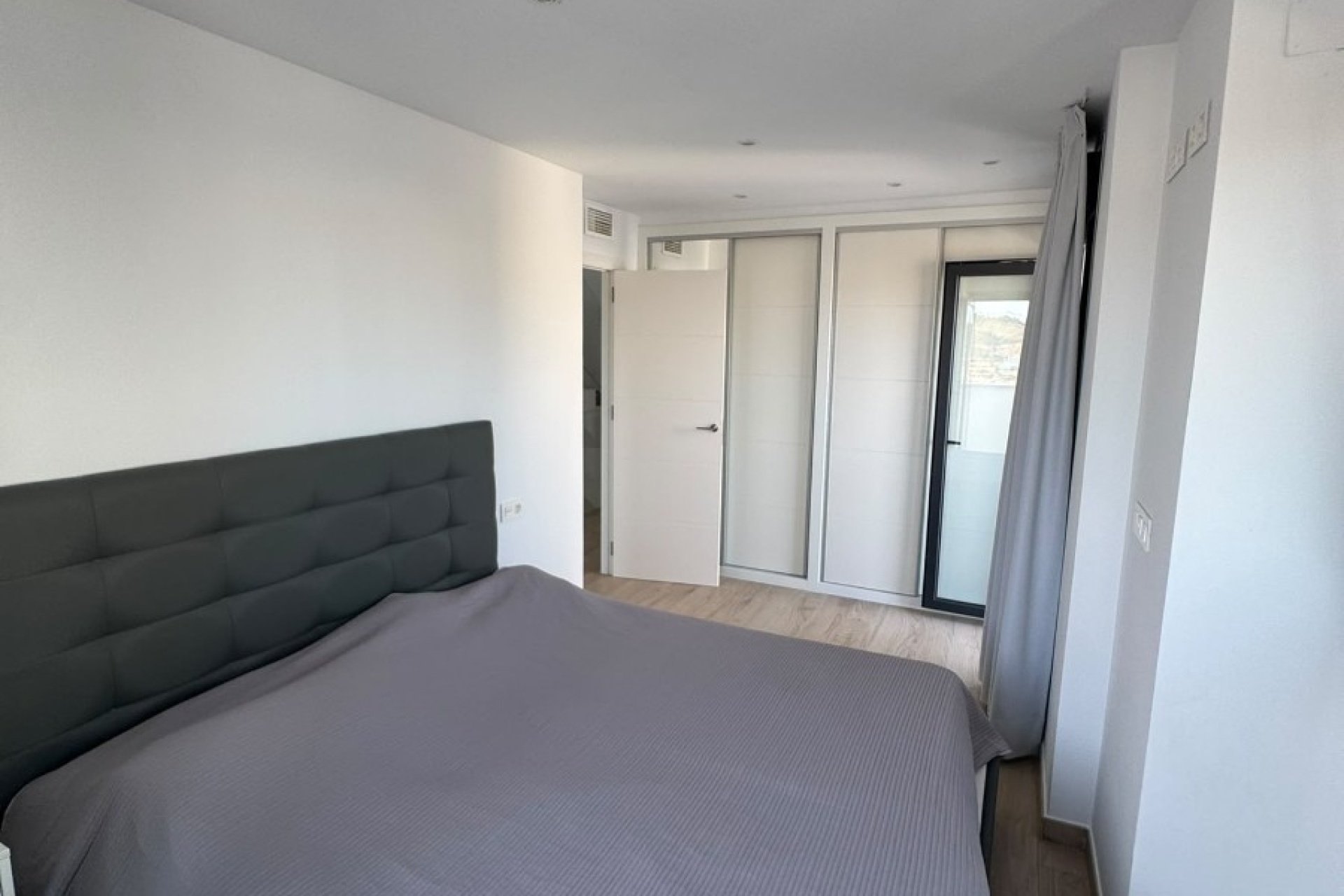 Resale - Townhouse / Terraced House - Finestrat