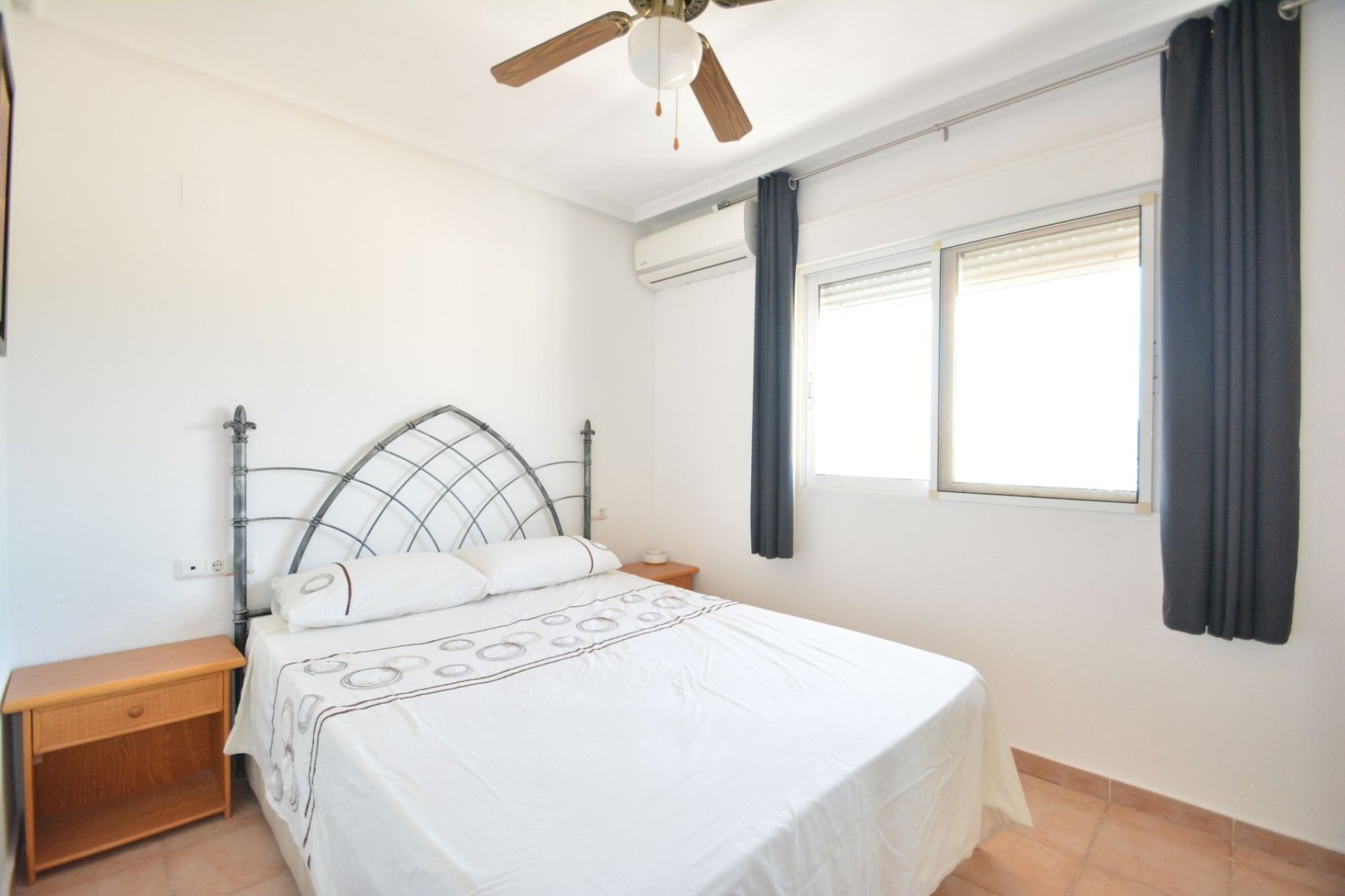 Resale - Townhouse / Terraced House - Guardamar del Segura - El Edén - Los Estaños