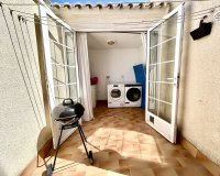 Resale - Townhouse / Terraced House - Heredades