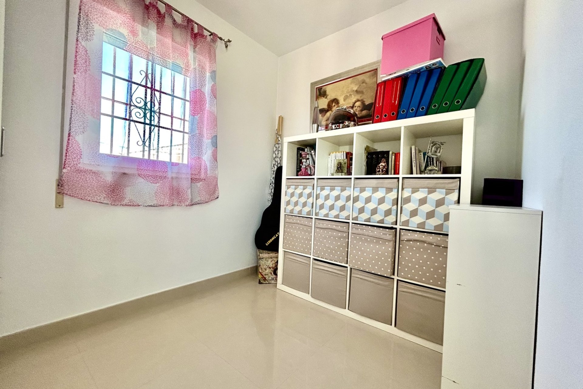 Resale - Townhouse / Terraced House - Heredades