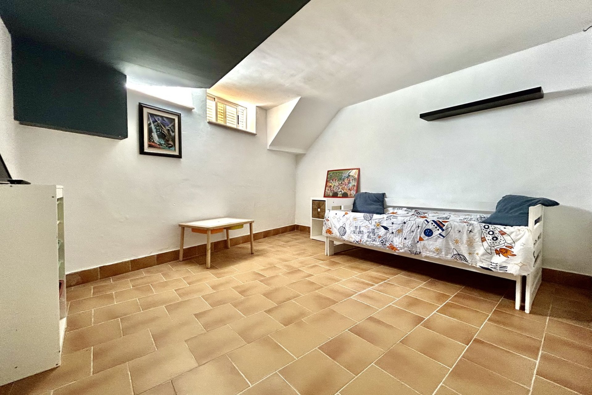 Resale - Townhouse / Terraced House - Heredades