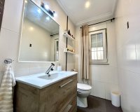 Resale - Townhouse / Terraced House - Heredades