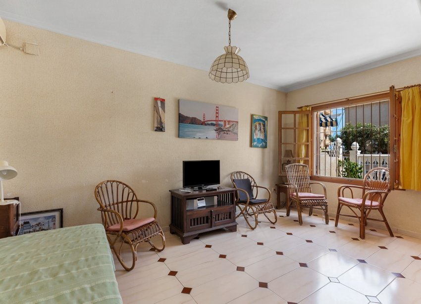 Resale - Townhouse / Terraced House - La Mata - Playa
