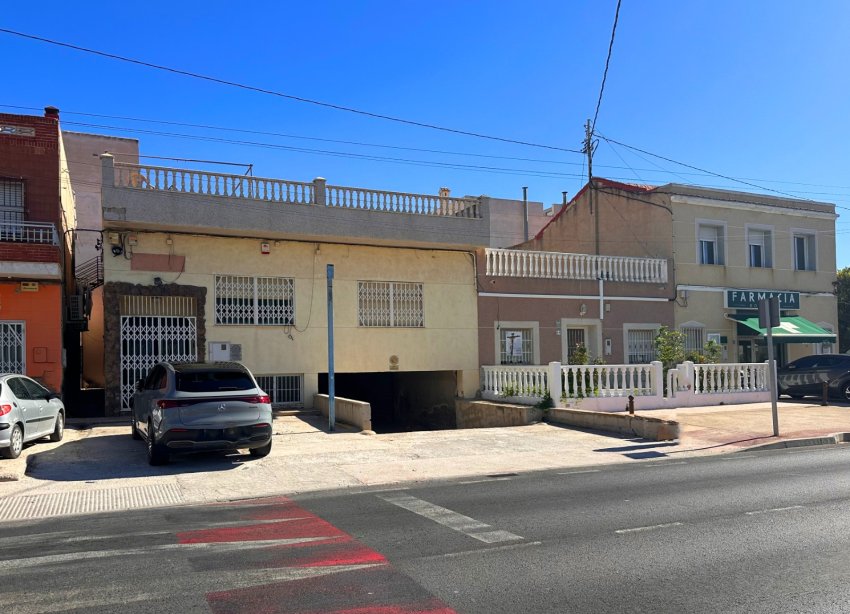 Resale - Townhouse / Terraced House - Orihuela - Bigastro