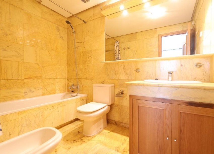 Resale - Townhouse / Terraced House - Orihuela Costa - Agua Marina