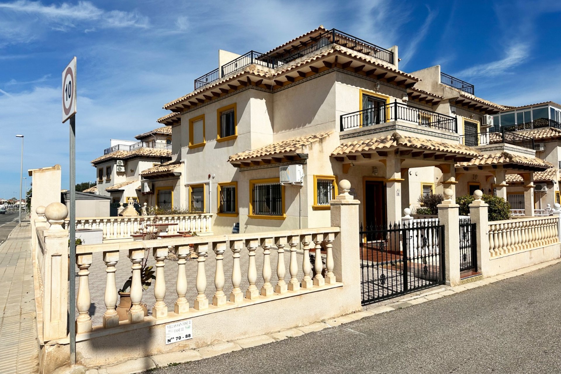 Resale - Townhouse / Terraced House - Orihuela Costa - Cabo Roig